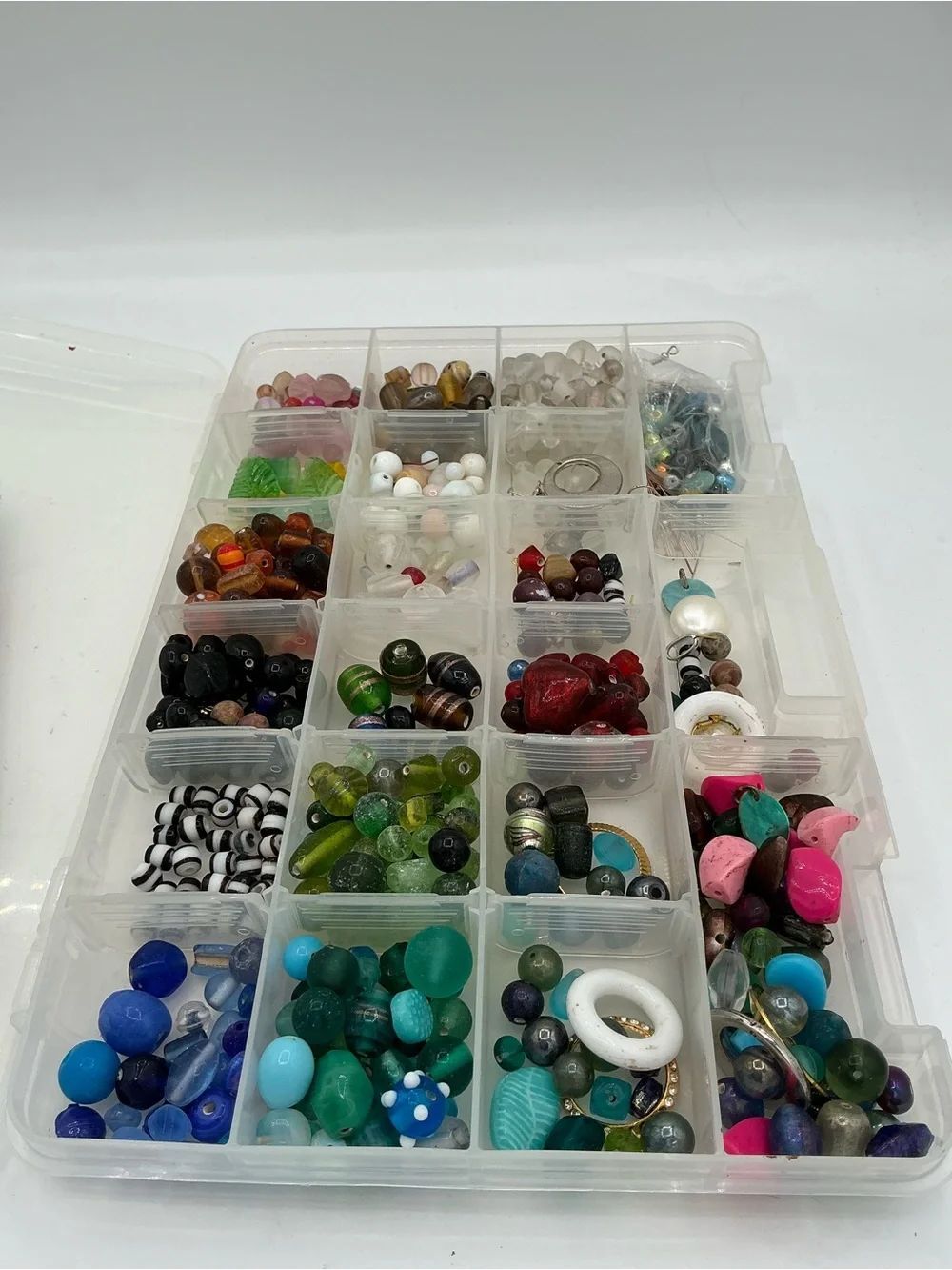 Assorted Multicolor Bead Jewelry Kit - Picture 3 of 6